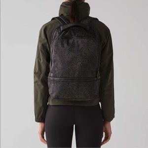 Lululemon City Adventurer Backpack Glo Wild
